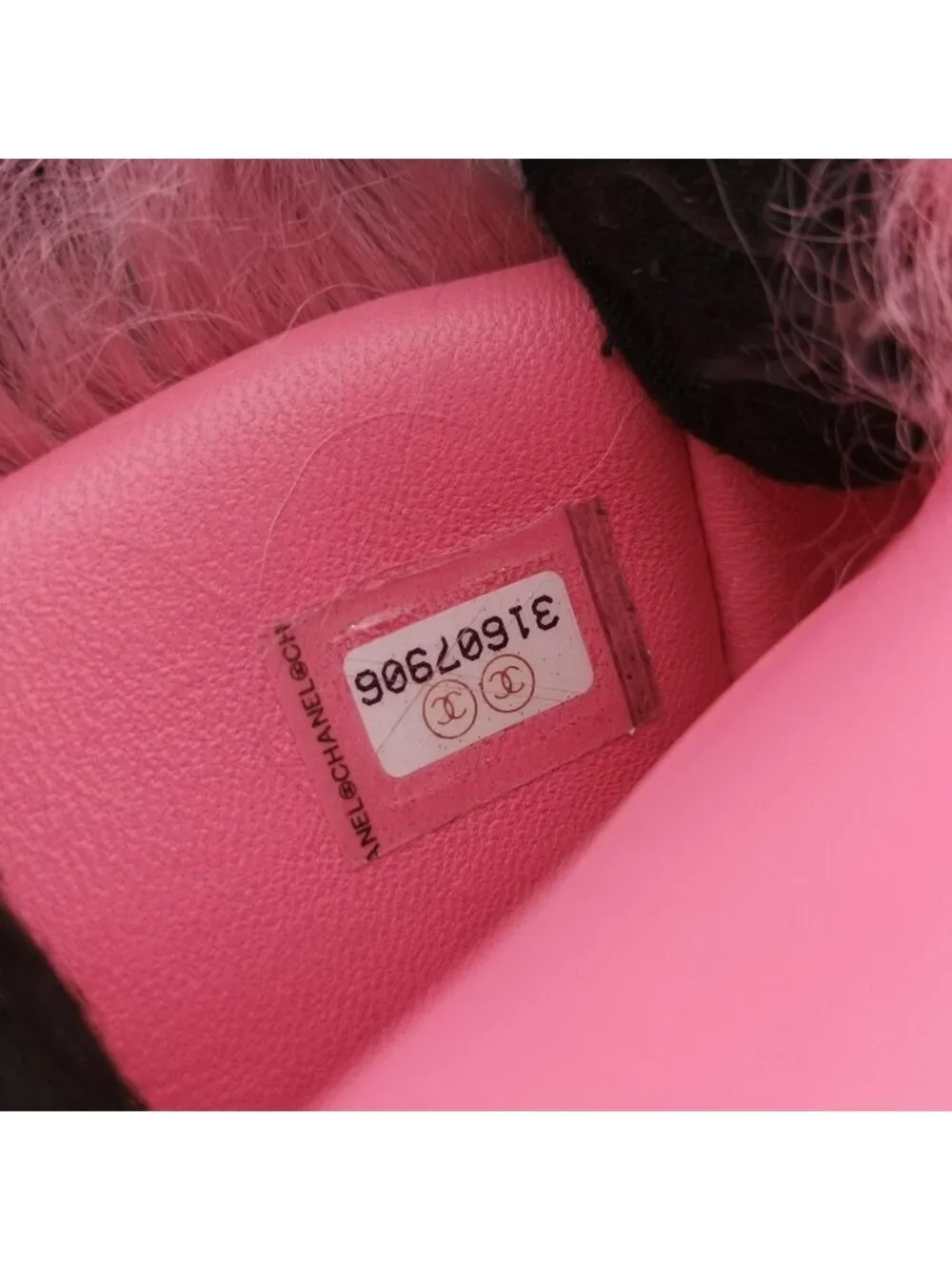 Chanel Shearling CC Hook Card Holder Pink Wool